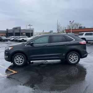 FORD EDGE SEL - 3