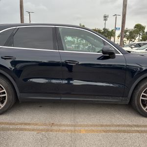 صورة مصغرة 11 لـ 2019 Porsche CAYENNE BASE