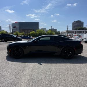 صورة 3 لـ 2017 Chevrolet CAMARO LT