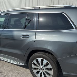 MERCEDES-BENZ GLS - 6