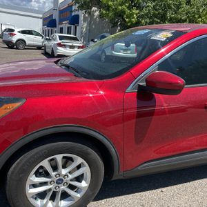 صورة 2 لـ 2020 FORD ESCAPE SE