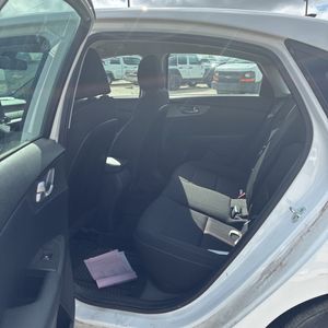 2021 KIA FORTE LXS thumbnail 34