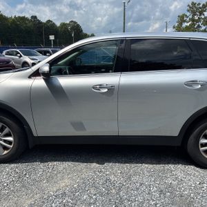 صورة 4 لـ 2018 KIA SORENTO L