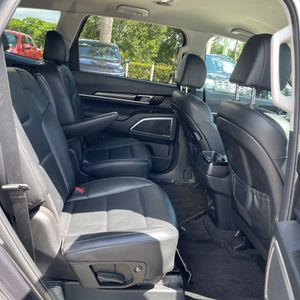 صورة 34 لـ 2024 KIA TELLURIDE S