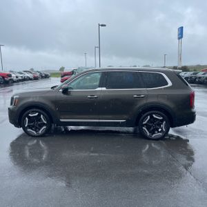 2023 KIA TELLURIDE S 照片 3