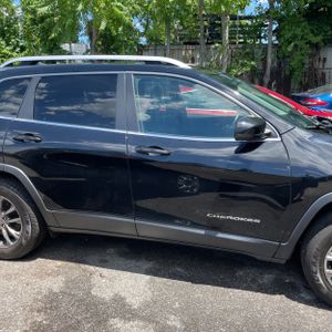 2019 JEEP CHEROKEE LATITUDE PLUS 照片 10