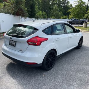 صورة 8 لـ 2015 FORD FOCUS SE