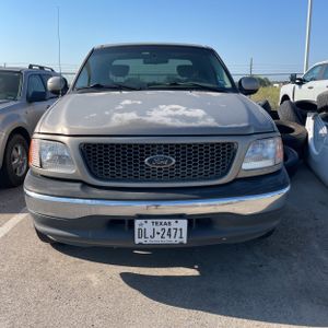 صورة 14 لـ 2001 FORD F-150 XLT