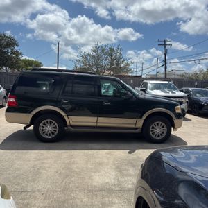 صورة 10 لـ 2013 FORD EXPEDITION XLT