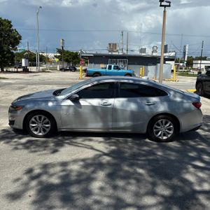 2019 Chevrolet MALIBU LT 照片 3