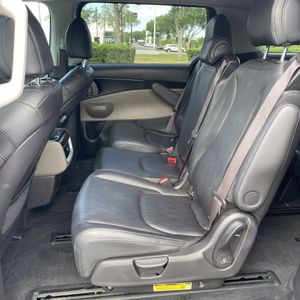 2025 KIA CARNIVAL LXS — миниатюра 34