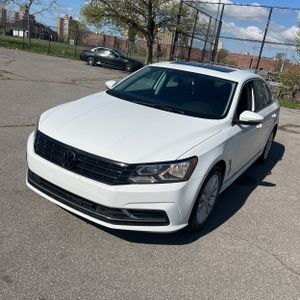 VOLKSWAGEN PASSAT 1.8T SE - 1