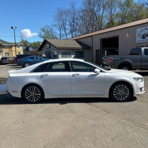 LINCOLN MKZ SELECT - 10