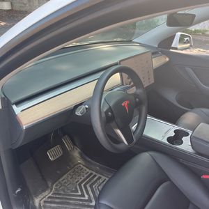 2021 Tesla MODEL Y LONG RANGE 缩略图 36