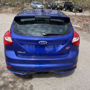 FORD FOCUS ST - 7