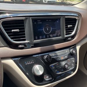صورة مصغرة 71 لـ 2020 Chrysler VOYAGER LXI