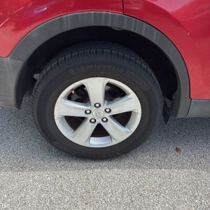 صورة مصغرة 19 لـ 2013 Toyota RAV4 XLE