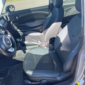 2010 MINI COOPER BASE — миниатюра 31