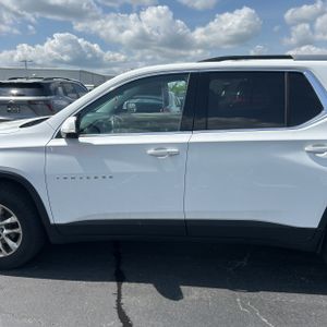 CHEVROLET TRAVERSE LT CLOTH - 4