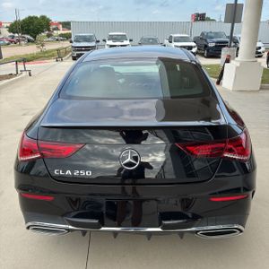 MERCEDES-BENZ CLA - 6