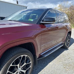 JEEP GRAND CHEROKEE SUMMIT RESERVE - 2