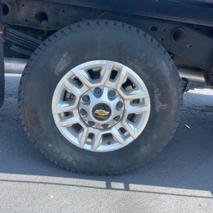 2024 Chevrolet SILVERADO 2500HD LT 缩略图 19