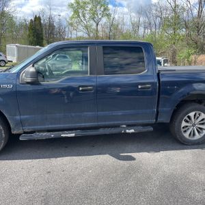 FORD F-150 XL - 4