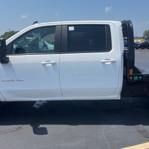 صورة 4 لـ 2024 Chevrolet SILVERADO 2500HD LT