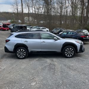 SUBARU OUTBACK TOURING XT - 10