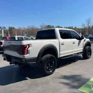 FORD F-150 RAPTOR - 8