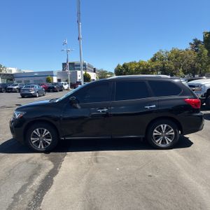 2020 Nissan PATHFINDER SV — фото 3