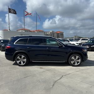 MERCEDES-BENZ GLS - 9