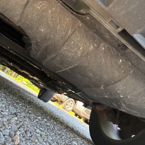 2012 JEEP GRAND CHEROKEE LAREDO — миниатюра 27