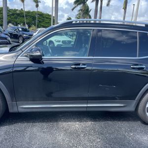 MERCEDES-BENZ GLB - 4