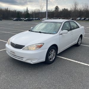 Toyota Camry LE - 1