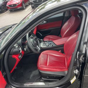 2019 ALFA Romeo GIULIA RWD — миниатюра 31