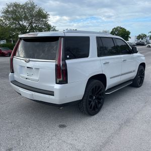CADILLAC ESCALADE LUXURY - 7