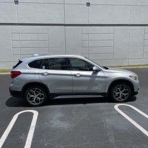 BMW X1 - 10