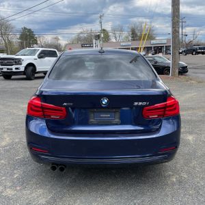 BMW 330I XDRIVE - 7