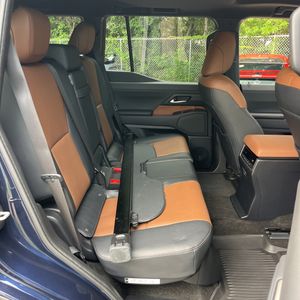 صورة 34 لـ 2024 Lexus GX 550 PREMIUM
