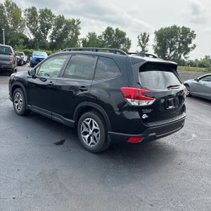 صورة 5 لـ 2023 Subaru FORESTER PREMIUM
