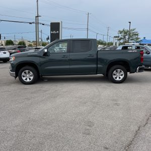 CHEVROLET SILVERADO 1500 - 3