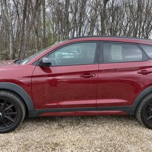 HYUNDAI TUCSON NIGHT - 4