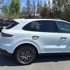 PORSCHE CAYENNE S - 9