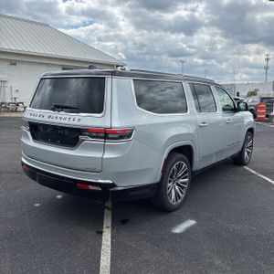 JEEP GRAND WAGONEER L SERIES III - 8