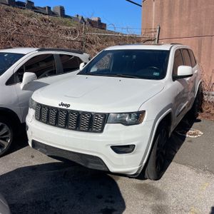 JEEP GRAND CHEROKEE ALTITUDE - 1