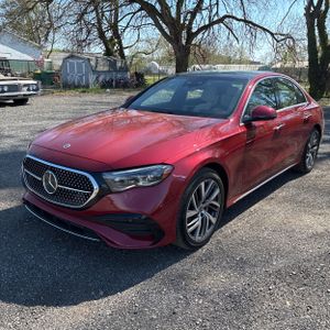 MERCEDES-BENZ E-CLASS - 1