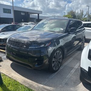 صورة 1 لـ 2024 LAND Rover RANGE ROVER SPORT P360 SE