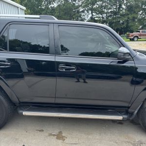 2019 Toyota 4RUNNER SR5 — миниатюра 11