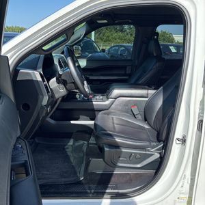 2021 FORD EXPEDITION XLT — миниатюра 32